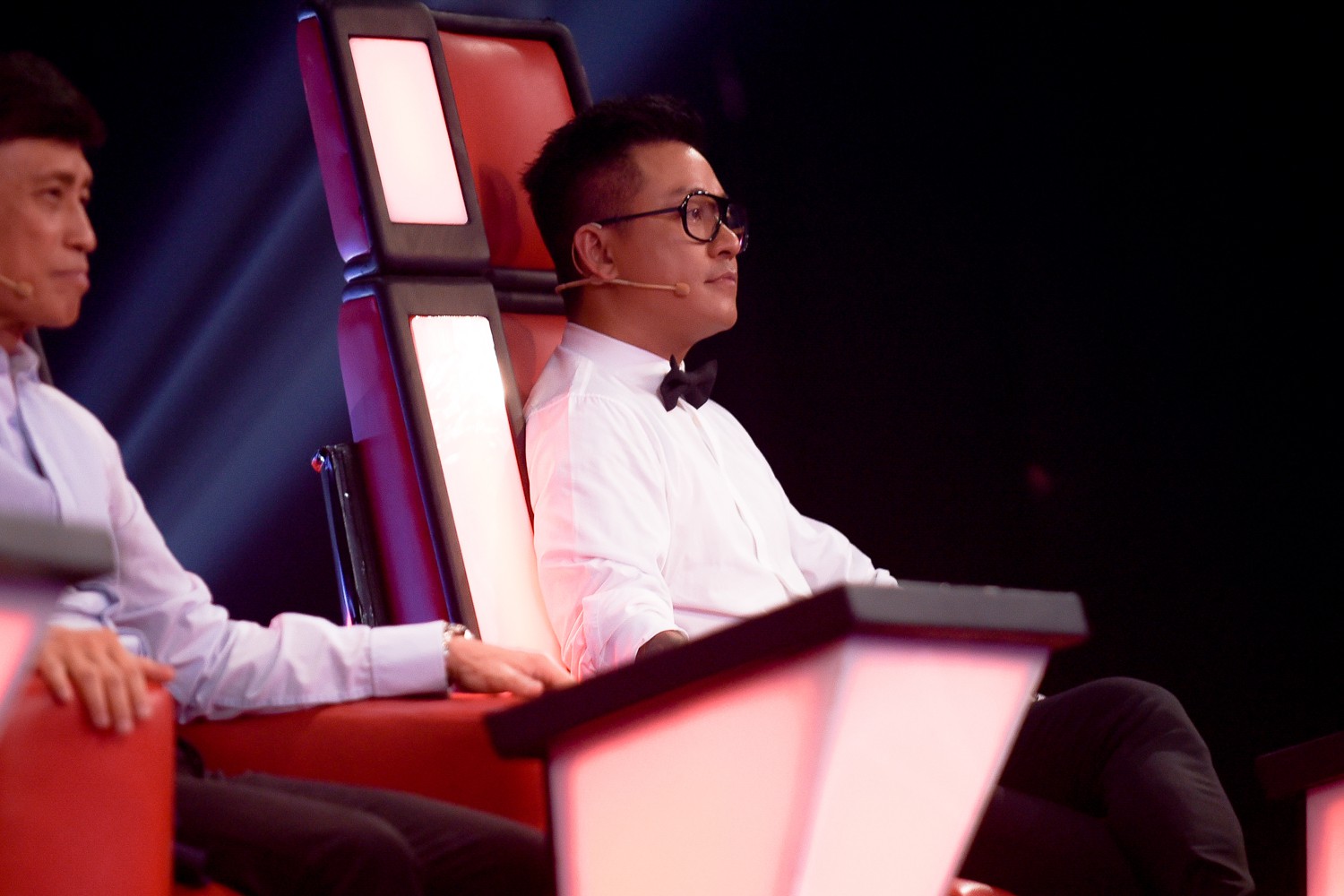 The Voice: Khán giả rối não với chiêu trò của Hồ Hoài Anh, Thanh Hà bật khóc trên ghế nóng-3