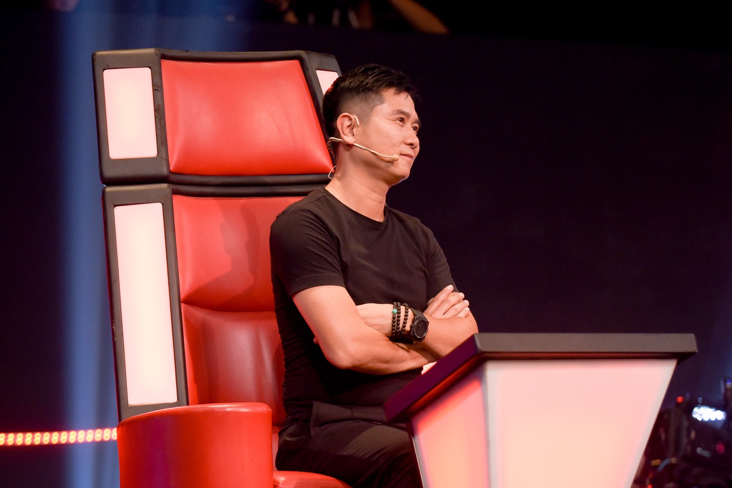 The Voice: Khán giả rối não với chiêu trò của Hồ Hoài Anh, Thanh Hà bật khóc trên ghế nóng-1