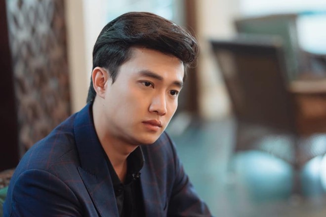 Fangirl suy sụp vì ảnh cũ của Quốc Trường bị đào mộ, lộ bằng chứng đầu hói, xài tóc giả-3