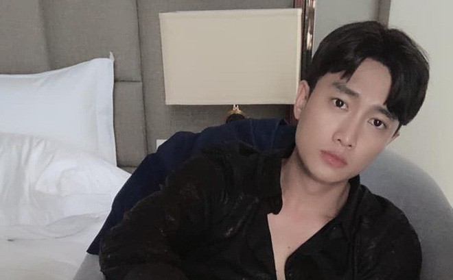 Fangirl suy sụp vì ảnh cũ của Quốc Trường bị đào mộ, lộ bằng chứng đầu hói, xài tóc giả-4