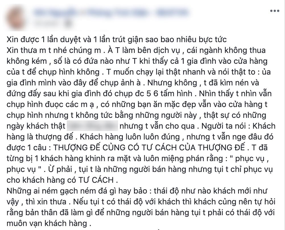 Lên mạng mắng khách như hát hay vì vào cửa hàng chụp ảnh, nữ nhân viên bị chỉ trích vì 2 lý do khó chấp nhận-1