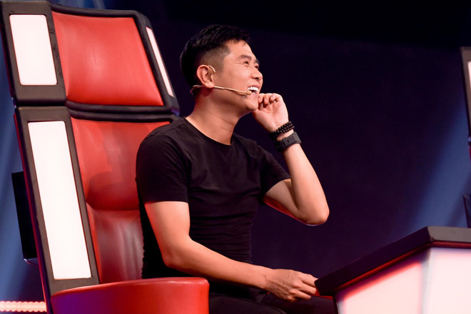 Khán giả bất bình tố The Voice lừa đảo, giám khảo thiên vị hot girl-1