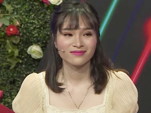 Cô gái xinh đẹp đồng ý hẹn hò cùng chàng trai từng có mối tình 7 năm