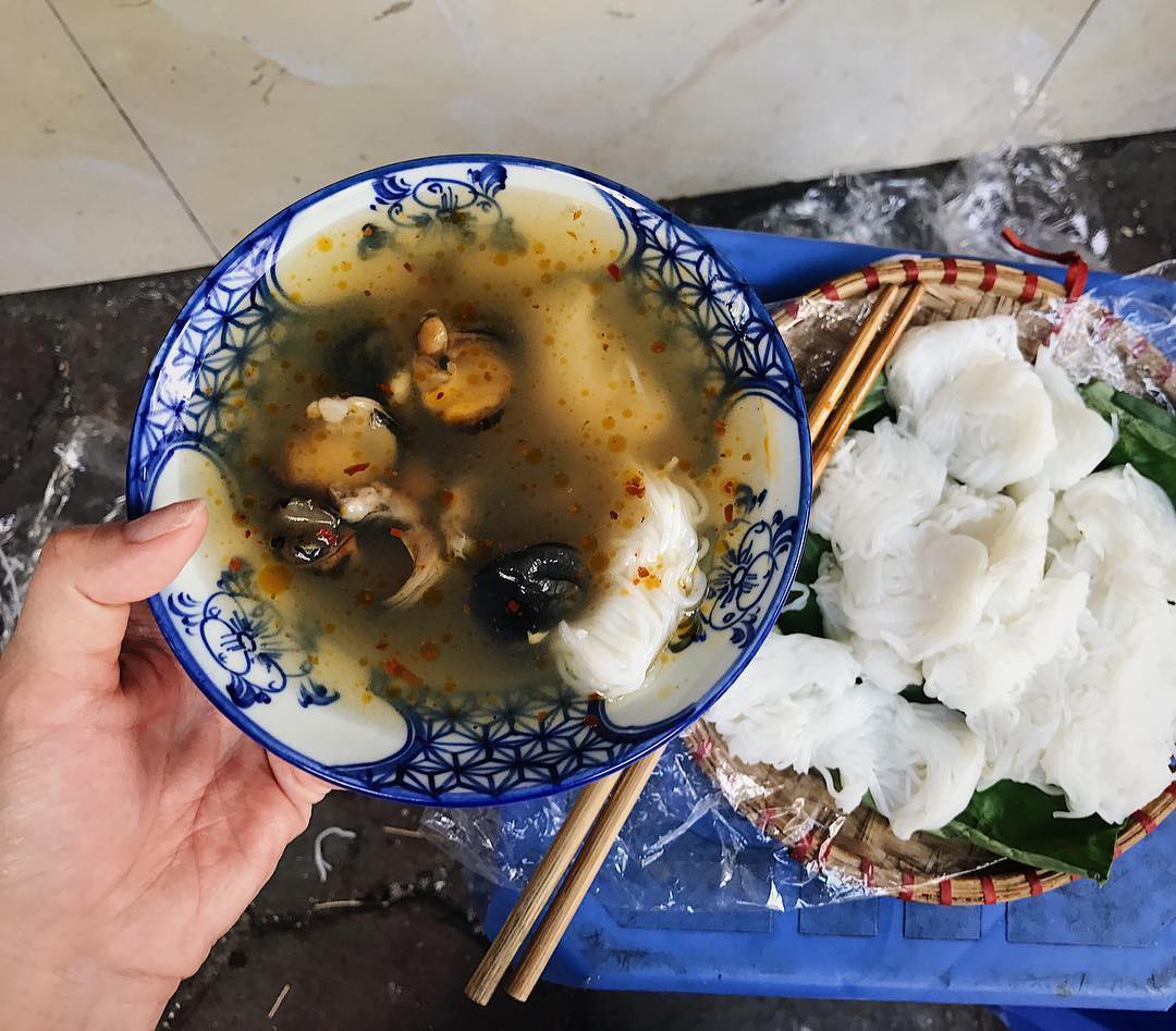 Nắng nóng đỉnh điểm, dân công sở chưa biết ăn gì sao không thử mấy món nghe tên là thấy mát của Hà Nội này?-7