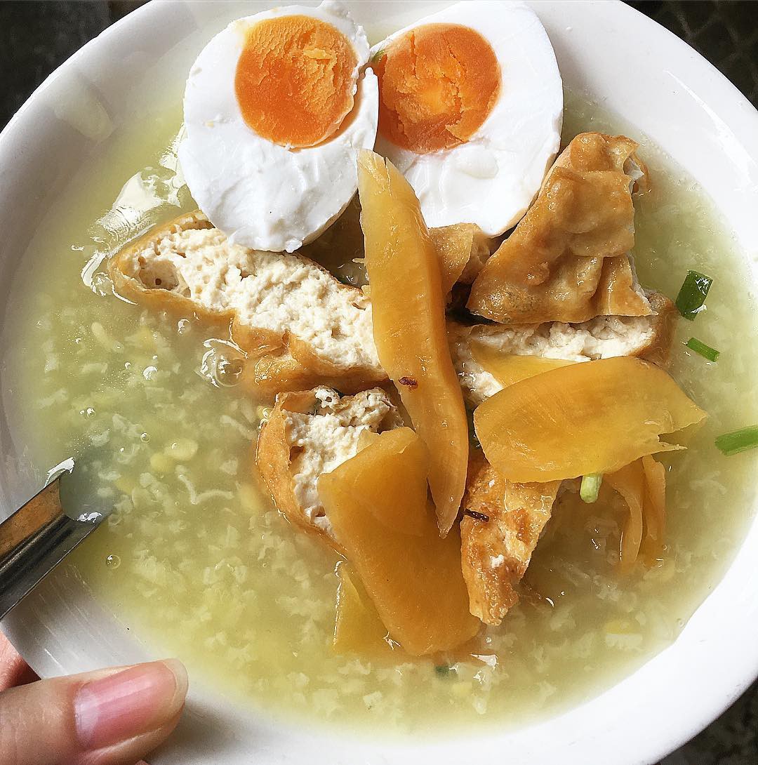 Nắng nóng đỉnh điểm, dân công sở chưa biết ăn gì sao không thử mấy món nghe tên là thấy mát của Hà Nội này?-14