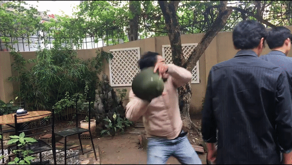 Về nhà đi con lộ hậu trường được toàn dân trông ngóng: Khải bị bố Sơn tát lật mặt, Huệ đòi phải tát mạnh hơn-5