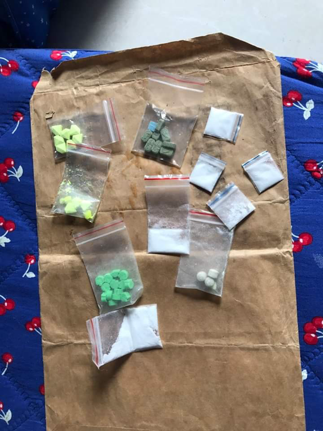 Vợ trùm cho vay nặng lãi tìm cách phi tang ma tuý khi bị bắt ở Sài Gòn-2