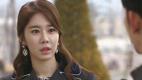 Hùng hổ đưa chị dâu đi đánh ghen, tới khách sạn tôi nhục nhã nhận ra đó chính là...-2