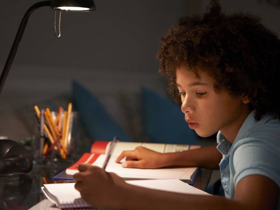 Khoa học chứng minh: Cha mẹ của những đứa trẻ thành công đều có 10 đặc điểm chung này, muốn con hay mình phải giỏi!-3