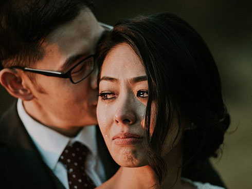 Bị mẹ vợ bắt được quả tang ngoại tình, chồng liền bình thản không giải thích dắt vợ đến 1 nơi bất ngờ-3