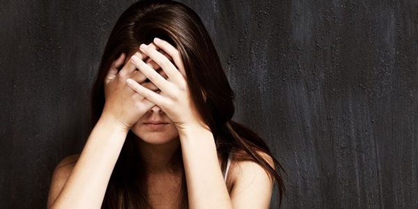 Dấu hiệu ung thư vòm họng chẳng mấy người để ý-2