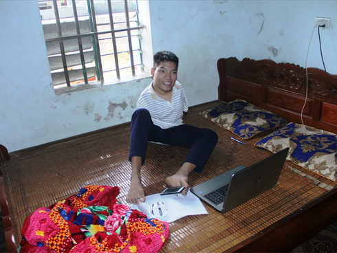 Buổi thi vấn đáp đặc biệt của chàng sinh viên khiếm thị tại trường Luật TP.HCM: Câu chuyện của sống và ước mơ-12