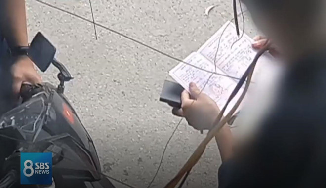 Đài SBS: Cò ở Hà Nội làm giả hồ sơ xin visa 5 năm đi Hàn Quốc-3