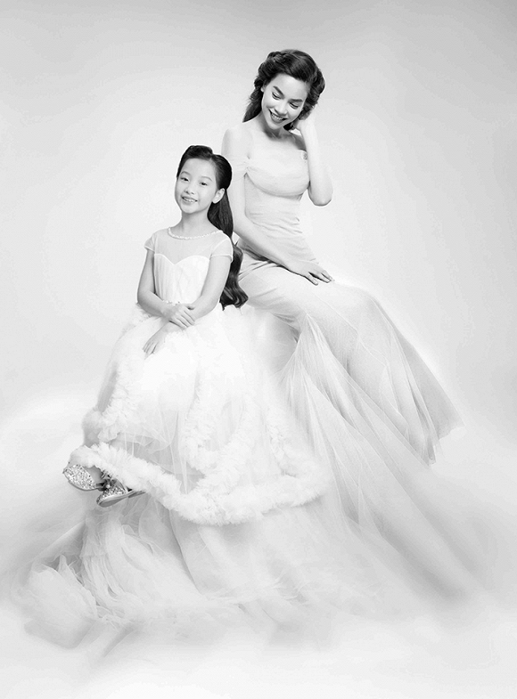 Hà Hồ, Ngô Thanh Vân đẹp tựa nữ thần bên dàn mẫu nhí-1