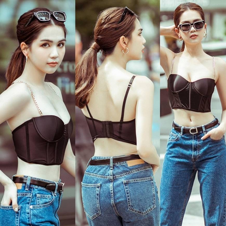 Ngọc Trinh lại diện áo bra khoe đường cong gợi cảm trên đường phố Singapore-4
