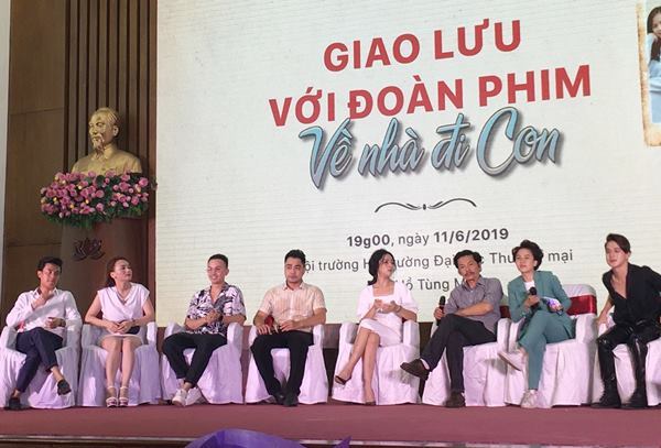 Tuấn Tú tiết lộ Vũ còn ‘gái gú’ nhiều cho tới cuối phim Về nhà đi con-2