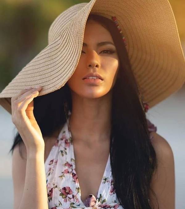Ngắm nhan sắc nóng bỏng không tì vết của tân Hoa hậu Hoàn vũ Philippines-6