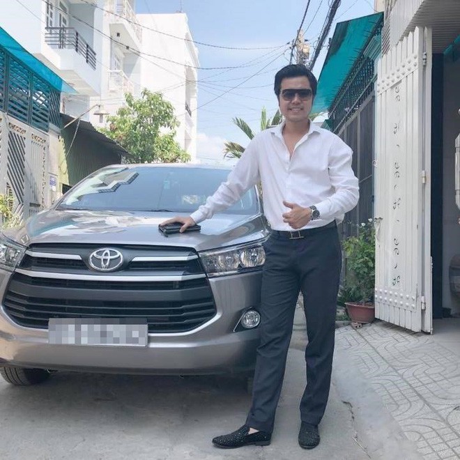 Vũ Hoàng Việt sau khi chia tay tỷ phú già U60: Kiếm hàng trăm triệu một tháng, mua nhà 10 tỷ-8