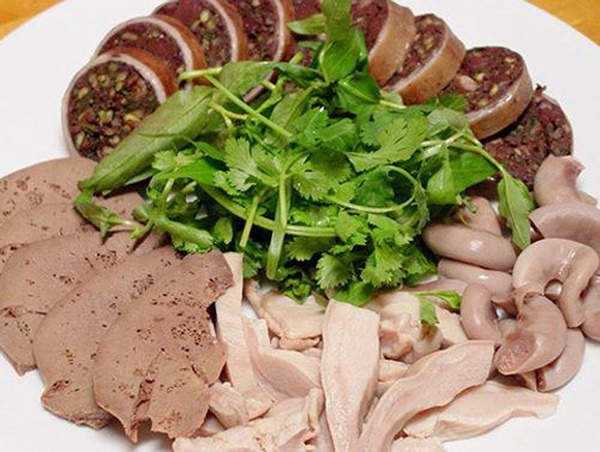 Không muốn bệnh đầy người thì đừng ăn lòng lợn theo cách này-1