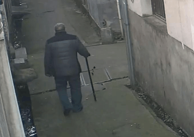 Đánh đuổi cha già, phụ bạc vợ theo bồ nhí, người đàn ông nhận hung tin ngay ở tuổi 60-2