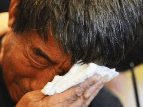 Người chồng bội bạc, đuổi vợ con ra khỏi nhà, xong còn vội làm đám cưới linh đình với bồ nhí khiến CĐM phẫn nộ-5