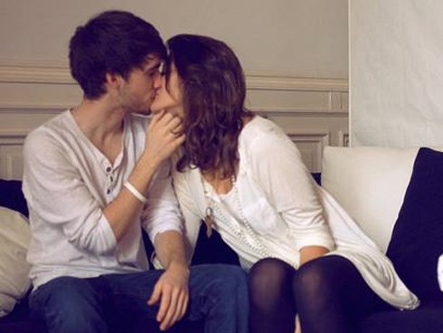 Đang yêu đương cao trào chàng trai bỗng ngã khụy, bác sĩ bàng hoàng khi thấy thứ này