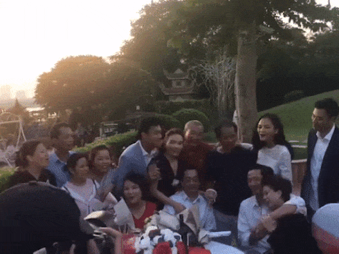 Hot girl ở khách sạn cùng nam diễn viên có nhà 35 tỷ hé lộ cảnh nóng gây nghẽn sóng VTV-5