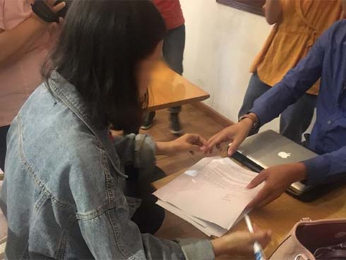 Sàm sỡ nữ hành khách trên chuyến xe đêm rồi nhắn tin bé ơi tha cho chú, tài xế xe Hải Vân bị đuổi việc-7