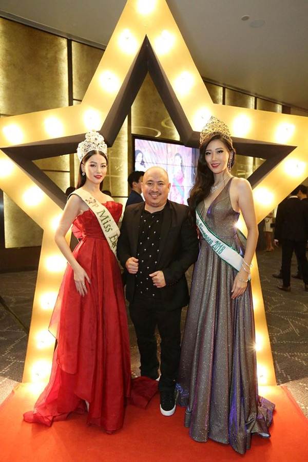 Hoa hậu Phương Khánh nóng bỏng với sắc đỏ dự chung kết Miss Earth Singapore 2019-4