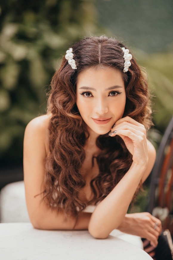 Vòng một căng đầy, Phương Trinh Jolie chứng minh nhan sắc ngày càng mặn mà-6