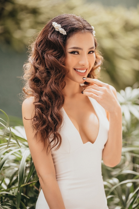 Vòng một căng đầy, Phương Trinh Jolie chứng minh nhan sắc ngày càng mặn mà-10