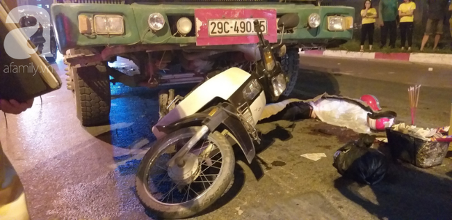 Hà Nội: Kinh hoàng xe tải kéo lê 2 người phụ nữ dưới gầm, 1 người chết tại chỗ-2