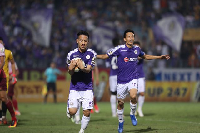 Đỗ Hùng Dũng lập công, CLB Hà Nội thắng dễ Sài Gòn FC-2