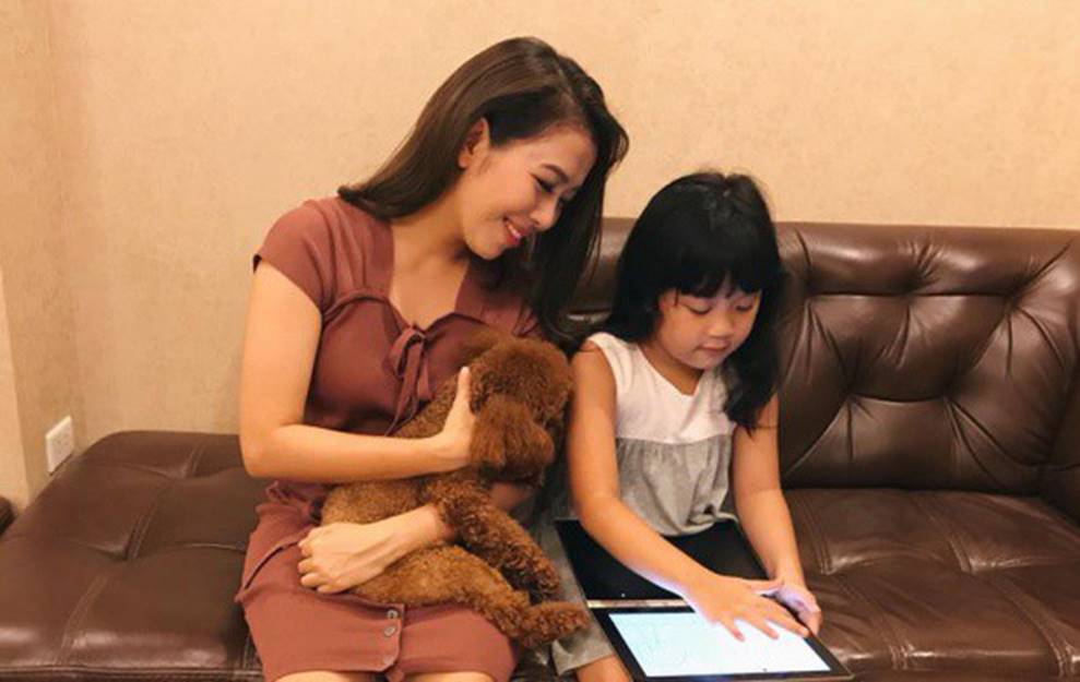 Cuộc sống sung sướng của các nhóc tỳ sao Việt: Đứa học trường Quốc tế học phí hàng trăm triệu, đứa từ bé đã thạo 6 thứ tiếng-16