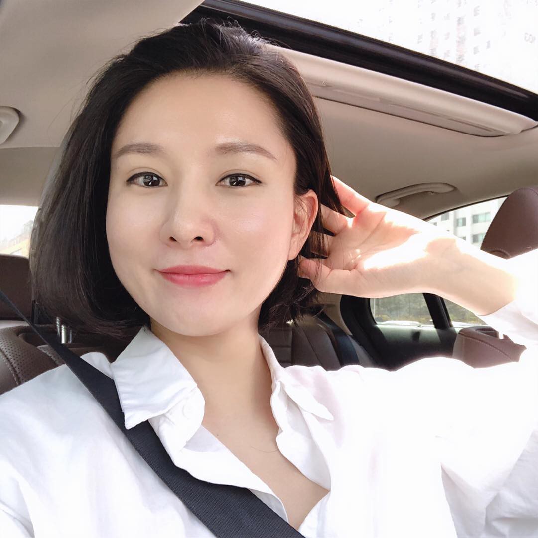 Chẳng thể ngờ bác sĩ da liễu lại chống nắng theo cách này, nhưng có như vậy thì da mới ngăn lão hóa hoàn toàn-3