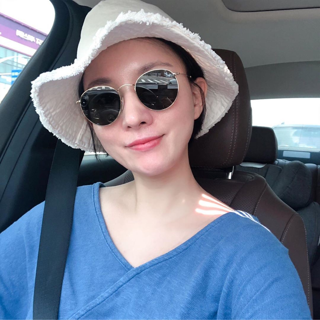 Chẳng thể ngờ bác sĩ da liễu lại chống nắng theo cách này, nhưng có như vậy thì da mới ngăn lão hóa hoàn toàn-5