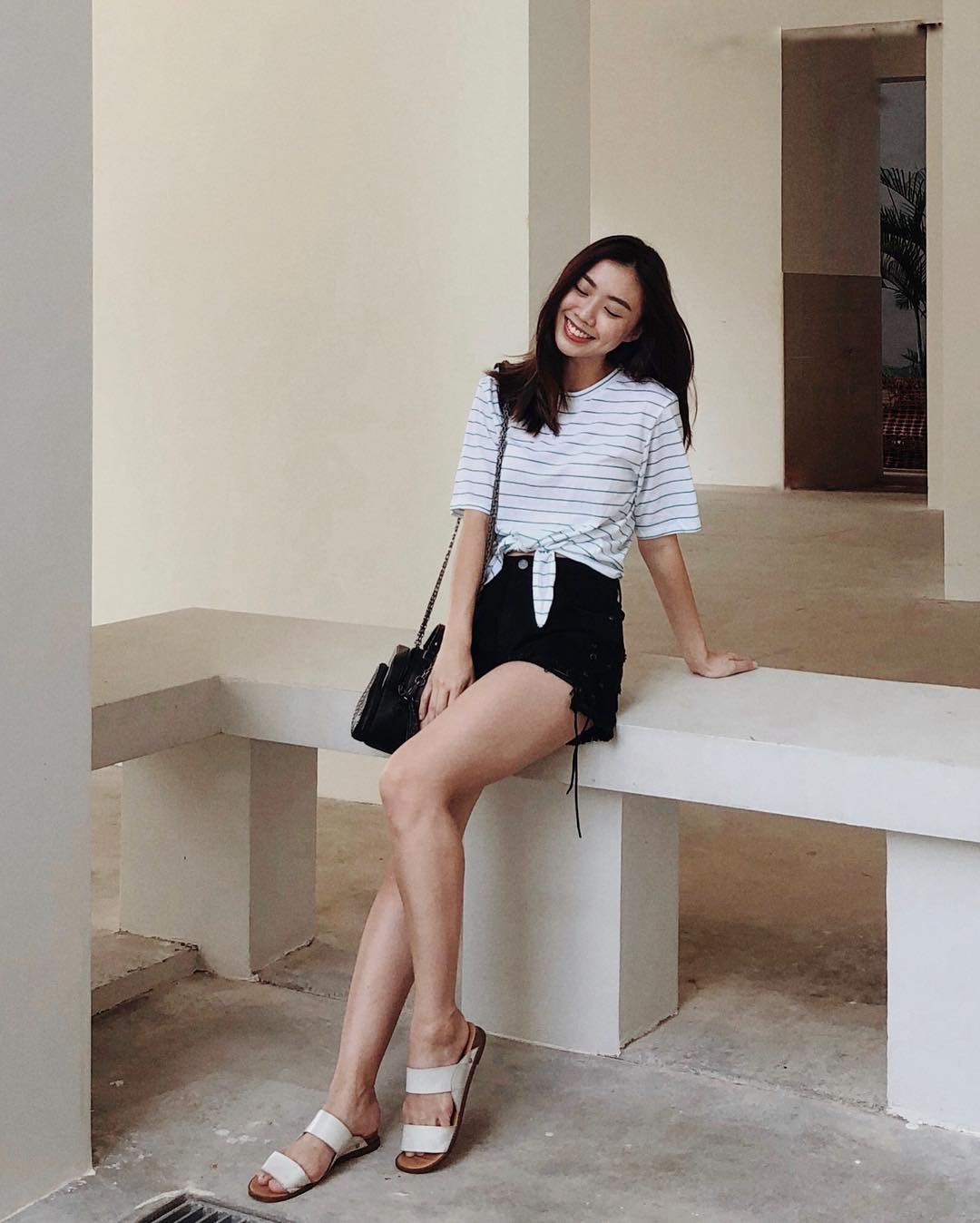 Đừng mãi đóng khung trong những bộ cánh già nua nhạt nhẽo, nàng ngoài 30 hãy trẻ hóa style với 5 công thức này-1