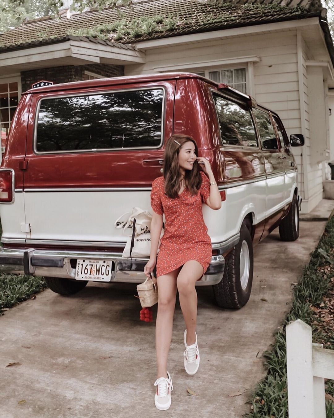 Đừng mãi đóng khung trong những bộ cánh già nua nhạt nhẽo, nàng ngoài 30 hãy trẻ hóa style với 5 công thức này-4