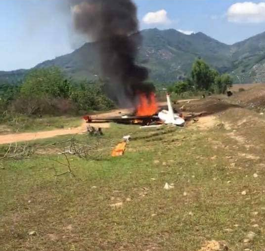 Máy bay quân sự rơi ở Khánh Hòa, 2 phi công tử nạn-2