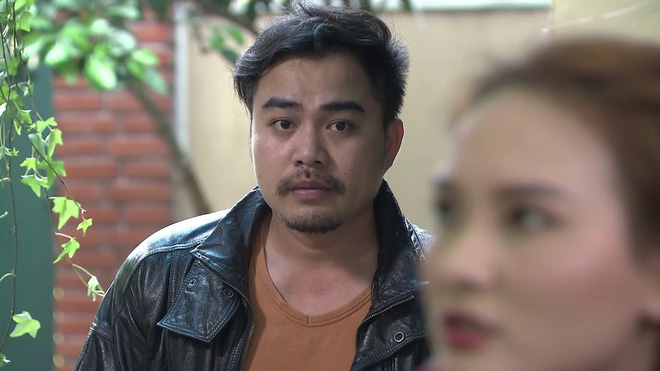 NSND Hoàng Dũng và khán giả dành mưa lời khen” cho Trọng Hùng trong Về nhà đi con”-1