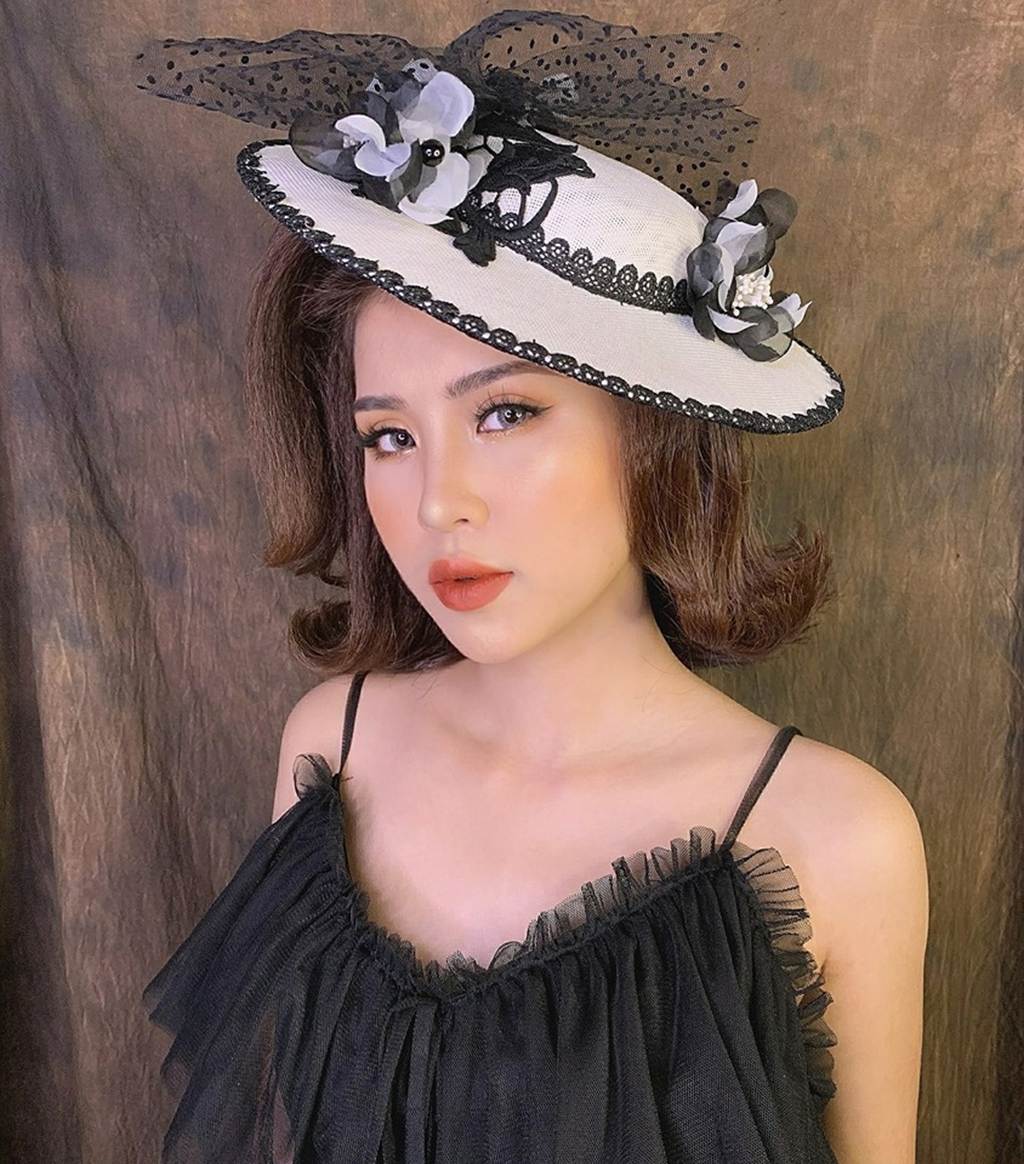 Thu Hương - cô gái khỏa thân ở hồ sen gây giật mình với ảnh đời thường-3