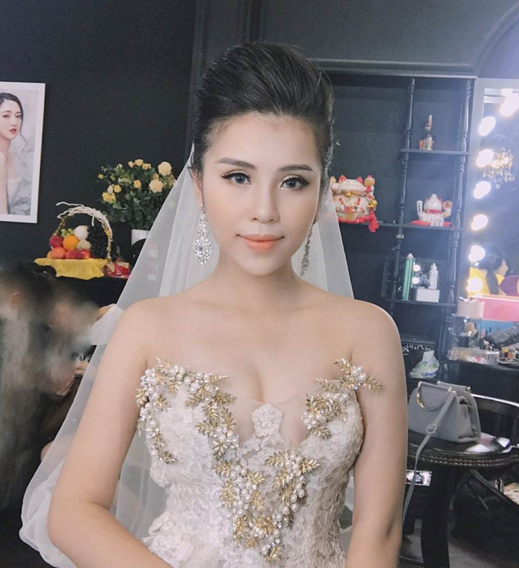 Thu Hương - cô gái khỏa thân ở hồ sen gây giật mình với ảnh đời thường-10