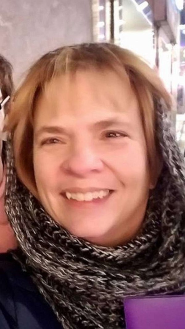 Hơn 100 y bác sĩ xếp hàng tri ân hành động cao cả trước khi chết của nữ y tá-2