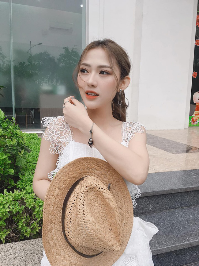 Vẻ đẹp nóng bỏng của nàng dâu đanh đá khiến mẹ chồng cao tay cũng tắt điện-17