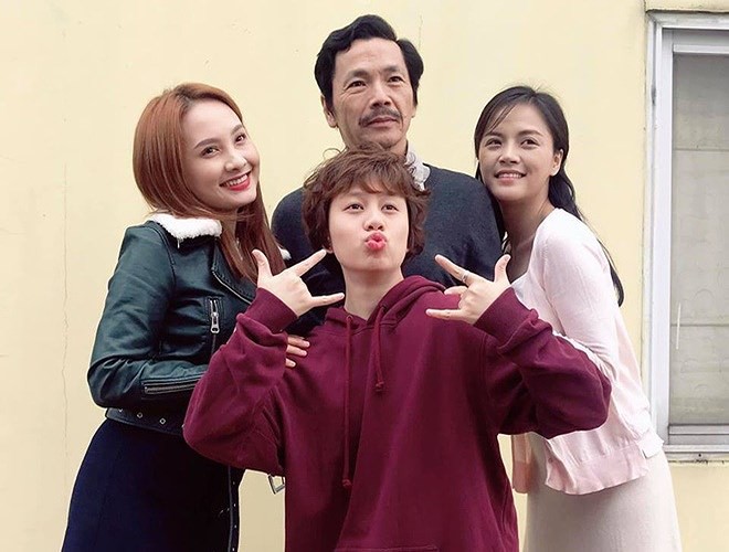 Bố Sơn Về nhà đi con được tổ chức sinh nhật bất ngờ, nhưng hành động lén lút của Quốc Trường lại bị chú ý-2