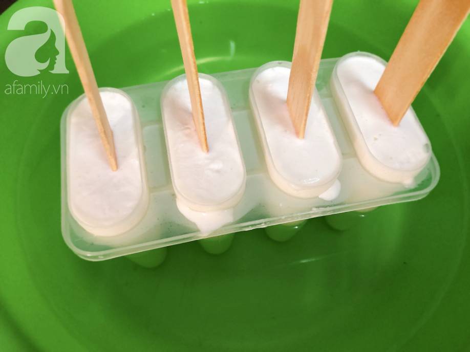 Đừng mua kem dừa 3k nữa, các mẹ hãy tự làm để đảm bảo an toàn vệ sinh thực phẩm cho cả nhà nhé!-4