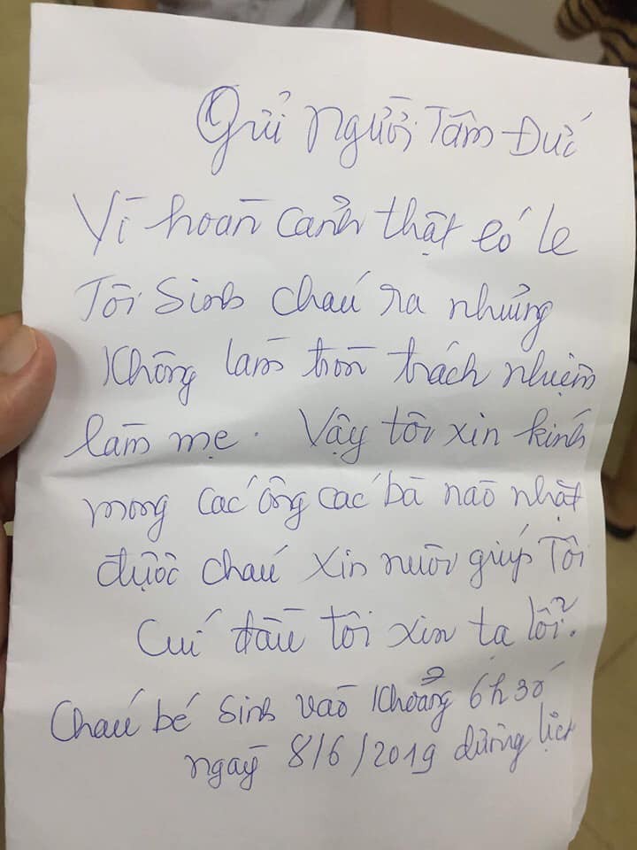 Bé gái 6 ngày tuổi bị bỏ rơi trong thùng với lời nhắn: Tôi không tròn trách nhiệm làm mẹ, mong mọi người giúp tôi nuôi cháu-2