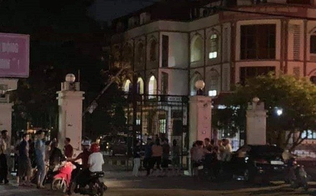 Cán bộ phòng nội vụ tử vong trong phòng làm việc với nhiều vết thương-1