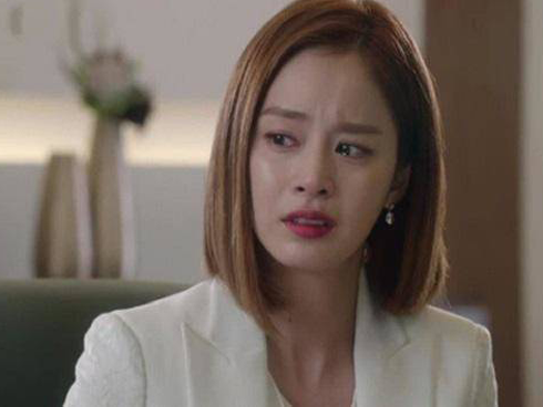 Khinh mẹ chồng nghèo nên lúc bà gọi chia tài sản không thèm về, tới lúc di chúc được công bố nàng dâu mới sốc nặng-3