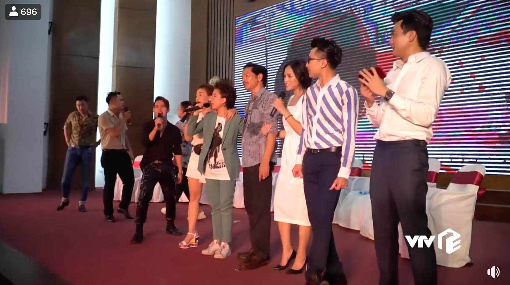 Dàn diễn viên Về nhà đi con cùng hát nhạc phim, khán giả khen lấy khen để Bảo vì hát quá hay-1